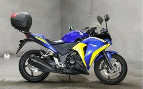 HONDA CBR250R MC41