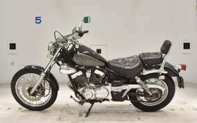 YAMAHA VIRAGO 250 3DM