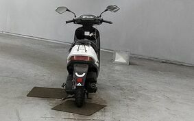 SUZUKI ADDRESS V100 CE13A