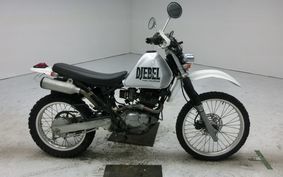 SUZUKI DJEBEL 200 (DR200SE) SH42A