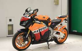 HONDA CBR1000RR Gen. 2 2013 SC59