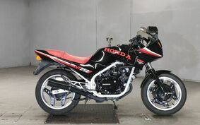 HONDA VT250F MC08