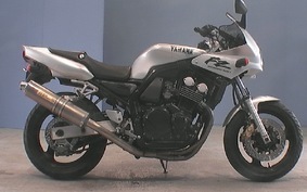 YAMAHA FZ400 1997 4YR