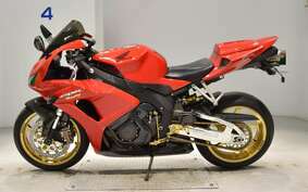 HONDA CBR1000RR 2006 SC57