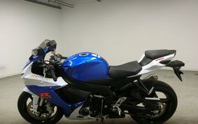 SUZUKI GSX-R750 2013 C4111