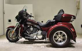 HARLEY FLHTCUTG TRIKE 2014 MAL