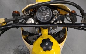 SUZUKI TS125R SF15A