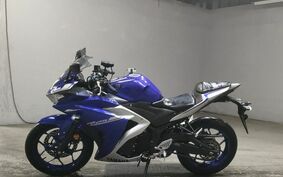 YAMAHA YZF-R25 RG10J