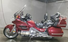 HONDA GL 1800 GOLD WING 2004 SC47