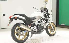 HONDA VTR 250 Gen. 2 MC33