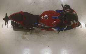 HONDA CBR1000RR R 2020 SC82