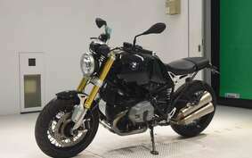 BMW R NINE T 2014