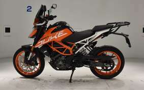 KTM 390 DUKE 2018 JPJ40