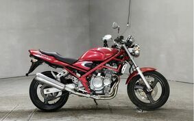 SUZUKI BANDIT 250 GJ77A