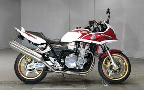 HONDA CB1300SB SUPER BOLDOR 2006 SC54