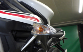 TRIUMPH STREET TRIPLE S 2020