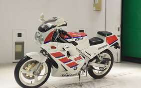 YAMAHA FZR250 2KR