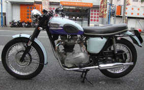 TRIUMPH TROPHY TR6 2003