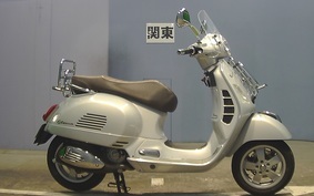 VESPA GTS300 IE 2015 M452