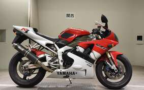 YAMAHA YZF-R1 1999 RN01