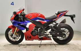 HONDA CBR1000RR RSP 2020 SC82