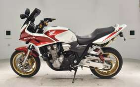 HONDA CB1300SB SUPER BOLDOR A 2006 SC54