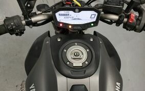 YAMAHA MT-07 2017 RM07J