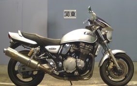 SUZUKI INAZUMA 1200 (GSX1200) 1998 GV76A