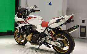 HONDA CB1300SB SUPER BOLDOR A 2013 SC54