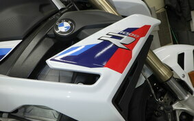BMW S1000R 2022