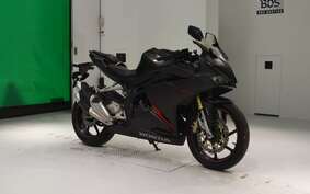 HONDA CBR250RR A MC51