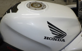 HONDA XELVIS MC25