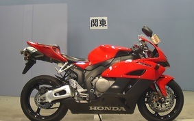 HONDA CBR1000RR 2004 SC57