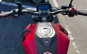 HONDA CB250R MC52
