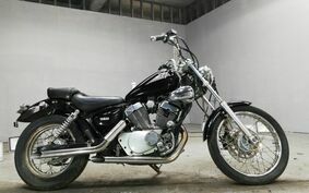 YAMAHA VIRAGO 250 3DM