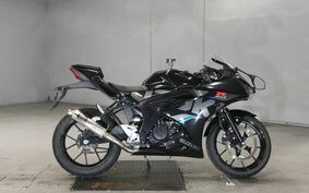 SUZUKI GSX-R125 DL33B