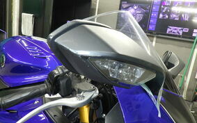 YAMAHA YZF-R6 2019