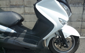 SUZUKI SKYWAVE 200 (Burgman 200) CH41A