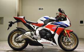 HONDA CBR1000RR SPECIAL EDITION 2014 SC59