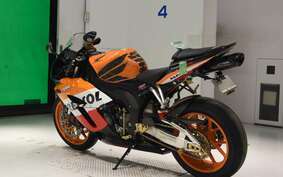 HONDA CBR1000RR 2005