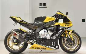 YAMAHA YZF-R1 2017 RN32