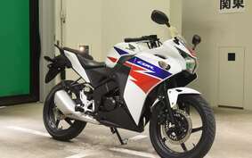 HONDA CBR125R JC50