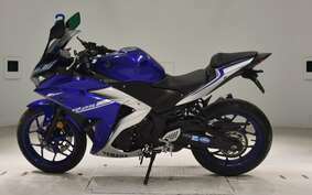 YAMAHA YZF-R25 A RG10J