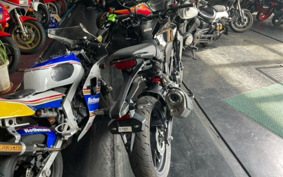 HONDA CB250R MC52