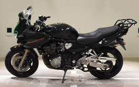 SUZUKI BANDIT 1200 S 2005 GV77A