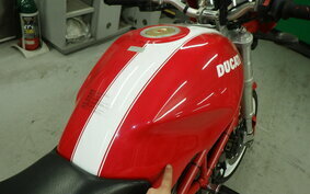 DUCATI MONSTER S2R 1000 2005 M416A