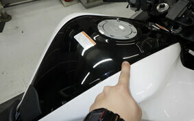 HONDA VFR1200F DCT 2012 SC63