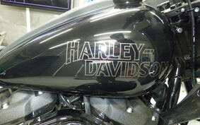 HARLEY FXLRST1920 2024