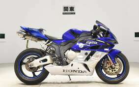 HONDA CBR1000RR 2005 SC57