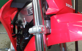 HONDA CRF110F JE02